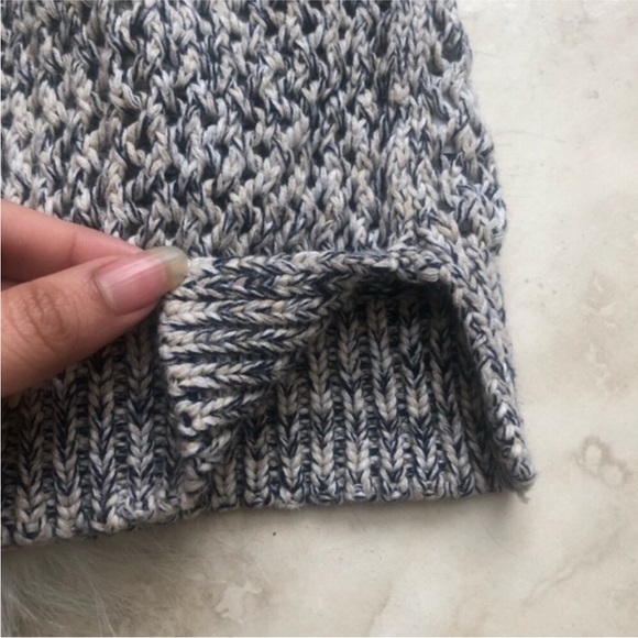 Old Navy Open Knit Sweater - Picture 7 of 7